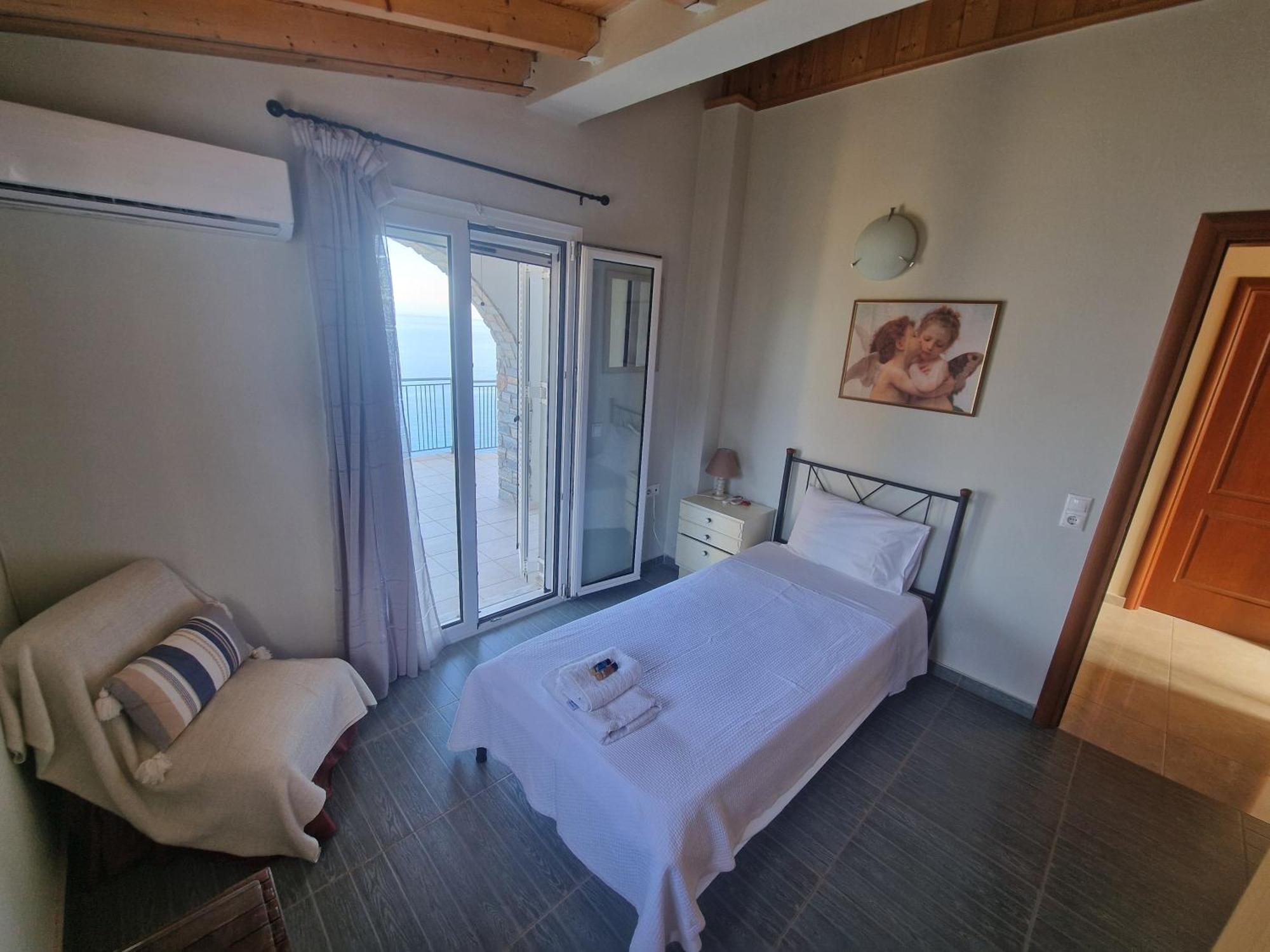 Aegean Balcony Apartment *