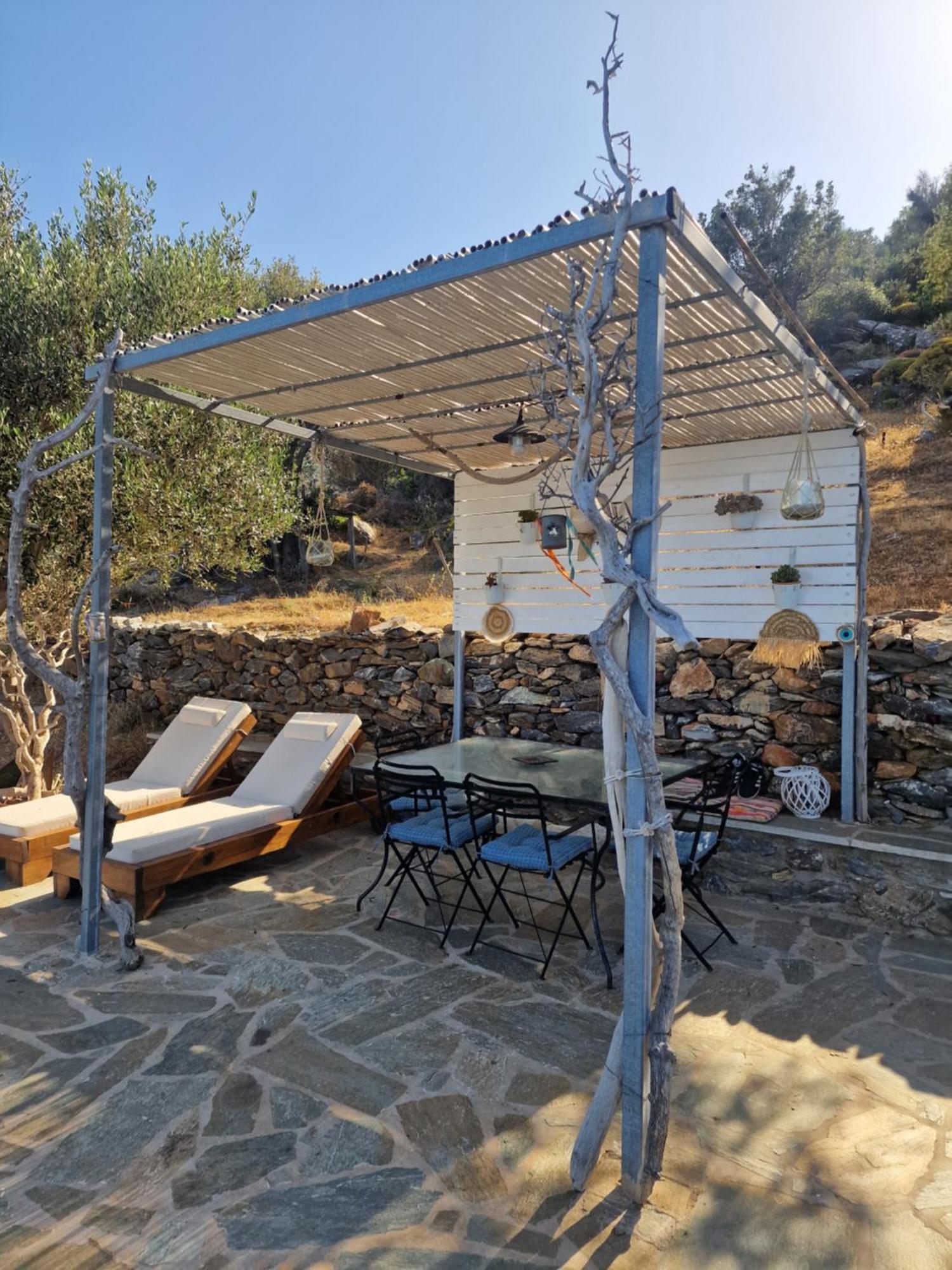 Aegean Balcony Apartment Akhladheri